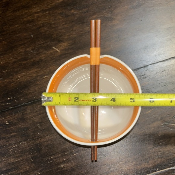 Maruchan Instant Lunch Noodle Bowl with Chapsticks! 🍜 - Picture 5 of 6